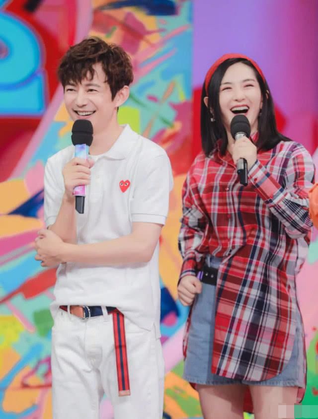 周公解梦,梦见偷别人衣服的深层含义与解析 周公解梦,梦见偷别人衣服的深层含义与解析