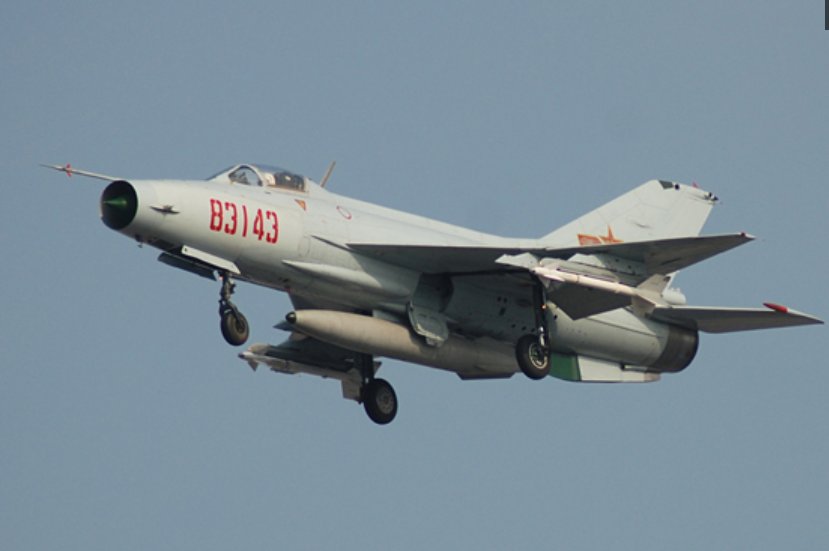 中国空军现役主力之一:"歼七"战机