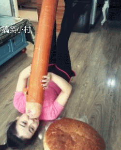 19.这么大个火腿肠能管一个星期的伙食了
