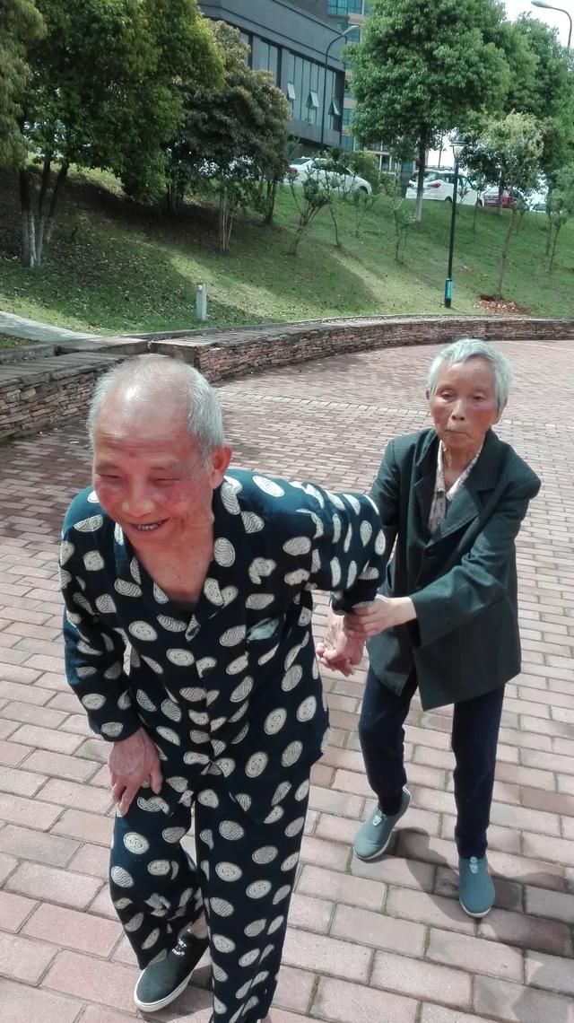 让天下的夫妻都能白头偕老,子孝妻贤!