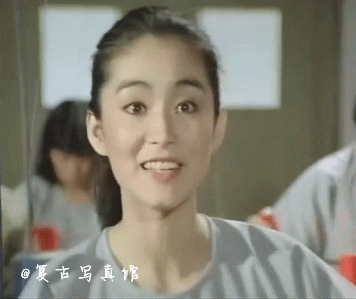 林青霞头怎么这么圆?不过她的脚趾头更厉害,让大导演整夜睡不着