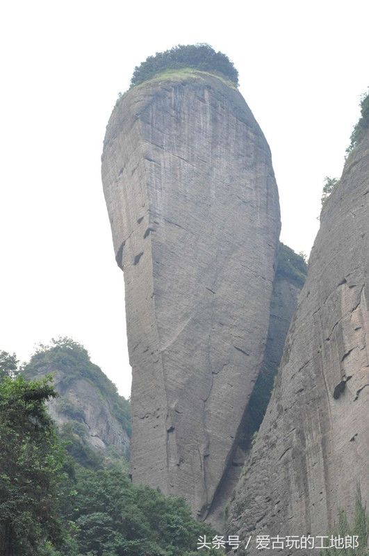 神奇壮观的丹霞地貌景色--湖南新宁崀山