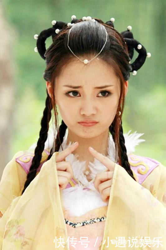 比如2003年的《红苹果乐园》萧晴和2010年的《活佛济公》中的"兔子精"