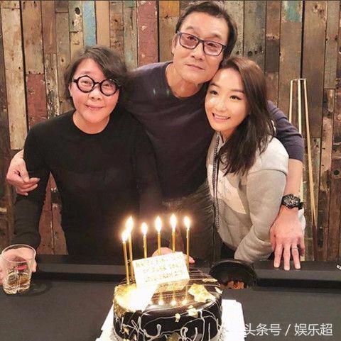 梁家辉大寿90全家打死被性感特工曝美女照!丑妻变身大父亲,女图片