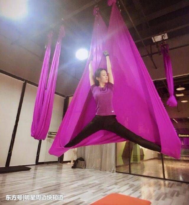 女星劈叉大集合,赵丽颖可爱,刘亦菲惊艳,baby尴尬