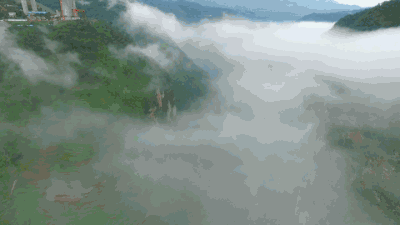 壁纸 风景 旅游 瀑布 山水 桌面 400_225 gif 动态图 动图