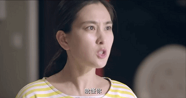 马漂亮又变漂亮了!37岁马苏出席活动,泡泡袖上衣尽显少女气质