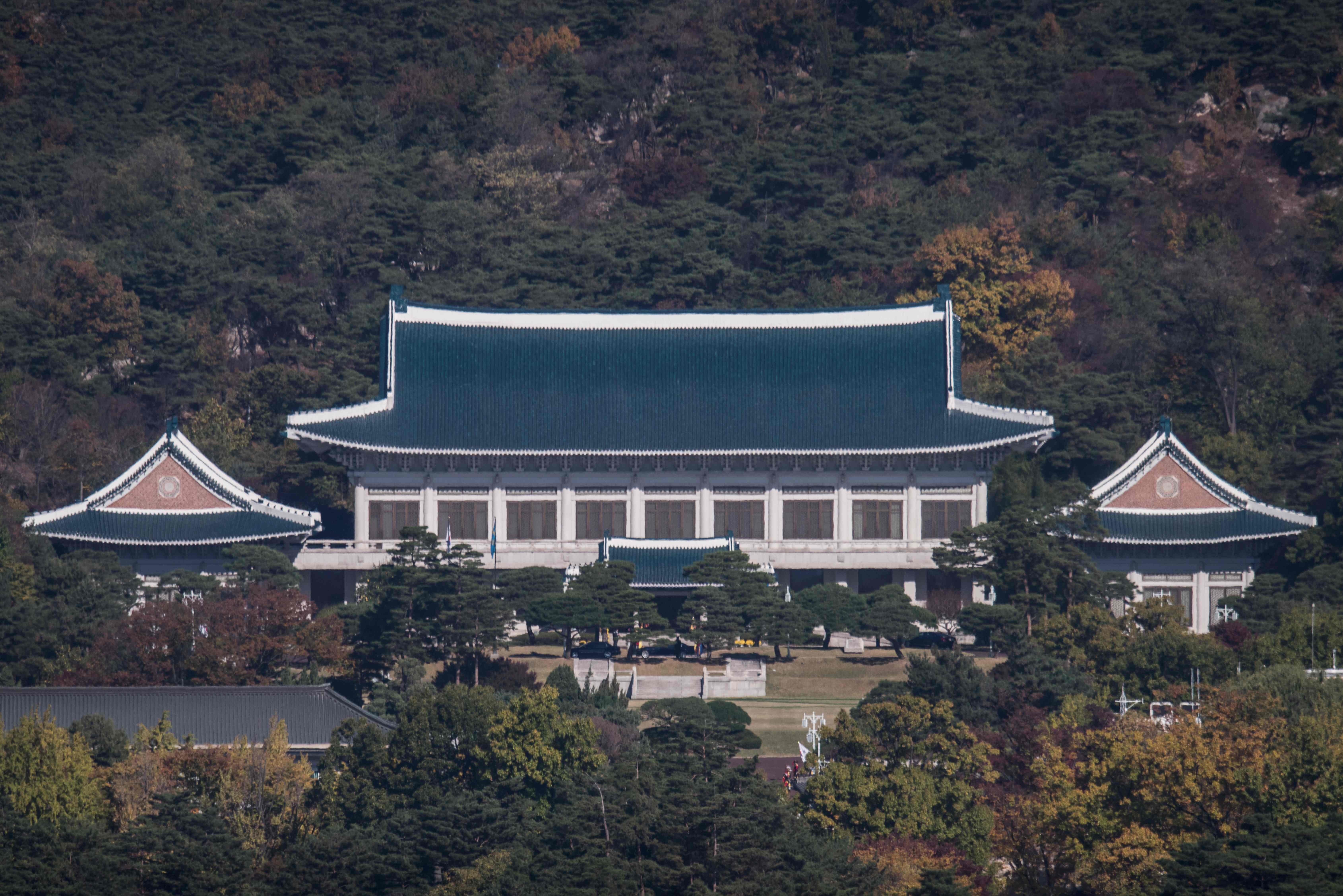 韩国特检组欲搜查青瓦台 史无前例