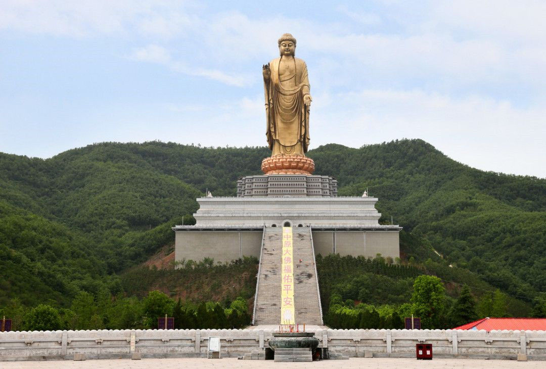 直击全球最高的佛像,历时十年投资十二亿,就位于我国!