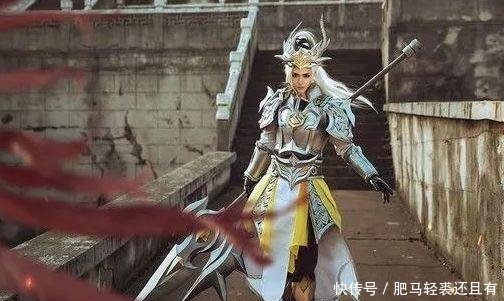 王者荣耀cos韩信太帅了!最后一张是什么鬼