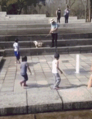 搞笑精选:大哥,这是你新做的发型吗,实在是太有型了