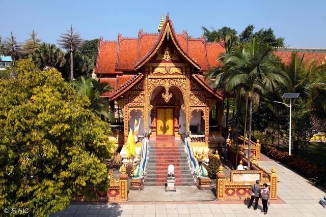 早晨梦境,在寺庙里捡钱的深层寓意与心灵启示 早晨梦境,在寺庙里捡钱的深层寓意与心灵启示