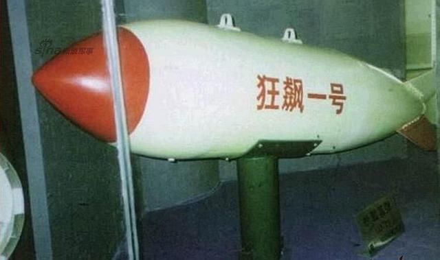 强5攻击机携带氢弹,与苏军坦克海同归于尽