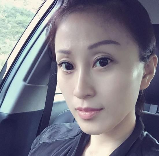 杨子前妻陶虹近照,网友:美貌气质秒杀黄圣依!难怪如此难上位!