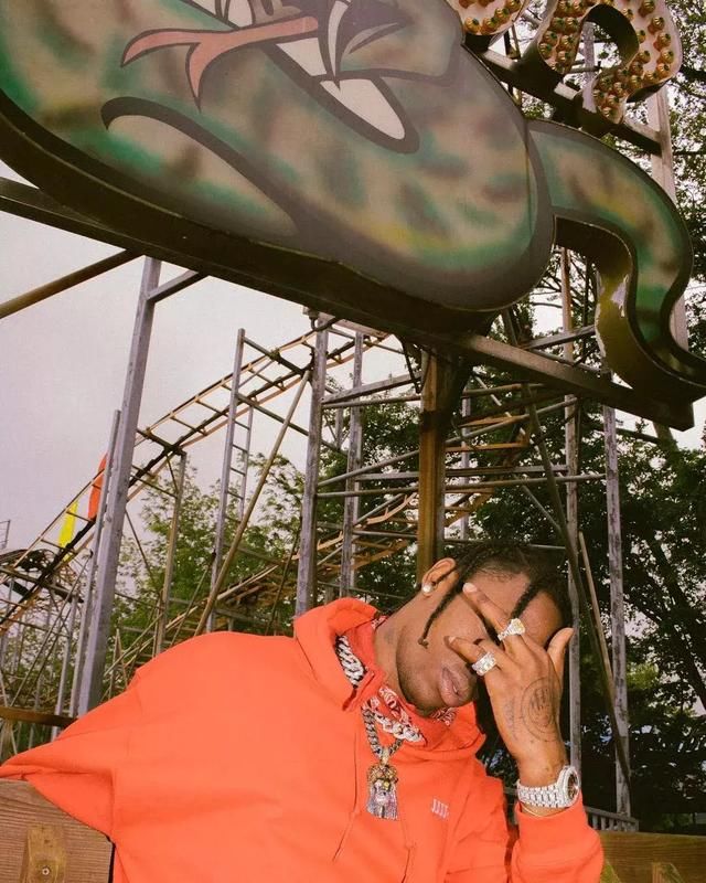 TravisScott陪玩,TravisScott陪玩 壁纸|除了引爆音乐现场,travis scott的日常造型也是超级嘻哈范