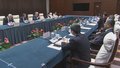 殷勇会见法国施耐德电气集团董事长