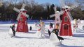 今日小寒盼雪迎春 城区四大冰雪乐园各具特色
