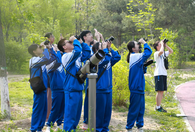 北京创新推出“乐学公园”教学模式，全市153对公园与学校结对