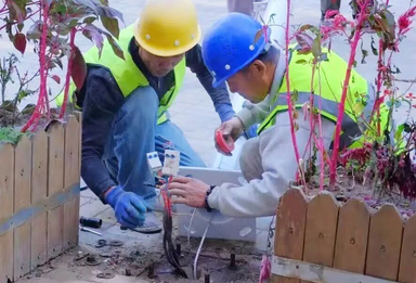 创城进行时 | 路灯换新颜 文明入人心——霍营街道霍家营社区点亮文明新风尚
