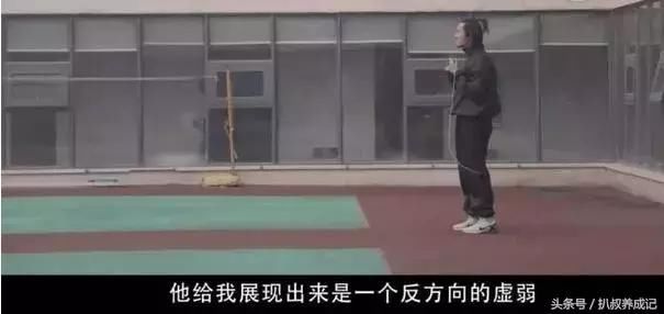 明星赚钱有多拼?王传君暴瘦20斤,热巴出车祸,