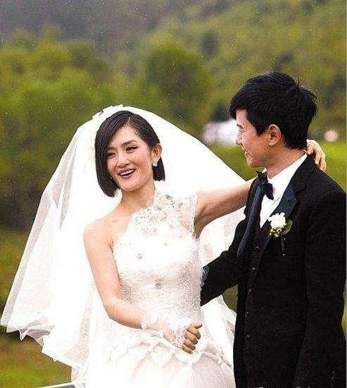 杨迪老婆 结婚照图片