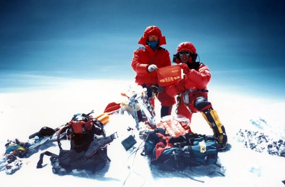 波司登究竟有什么实力,让纽约时装周都不敢小