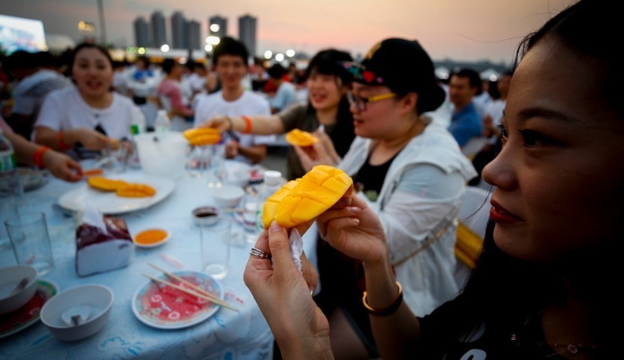 10000名中国游客创造纪录