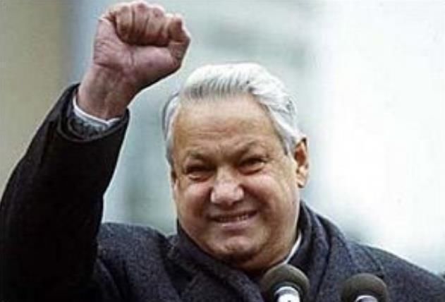 叶利钦为何非要解体苏联呢?除了要当总统,还有