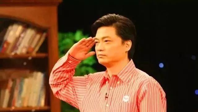 崔永元为何刚直不阿?他的父亲终于曝光,老革命