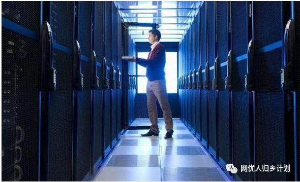 中科院教授:美国随时可以关掉中国互联网,比不