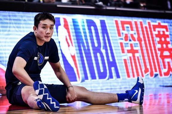 出任山东主教练才一个月,吴庆龙已经成了CBA