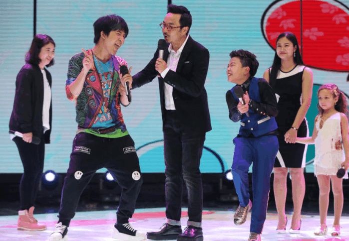 易烊千玺俘获了大张伟, 如今王俊凯也俘获了一