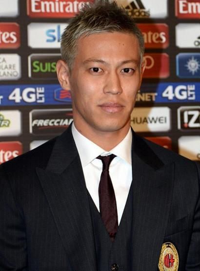 网友:日本队世界杯的阵容叫出名字的人比国足