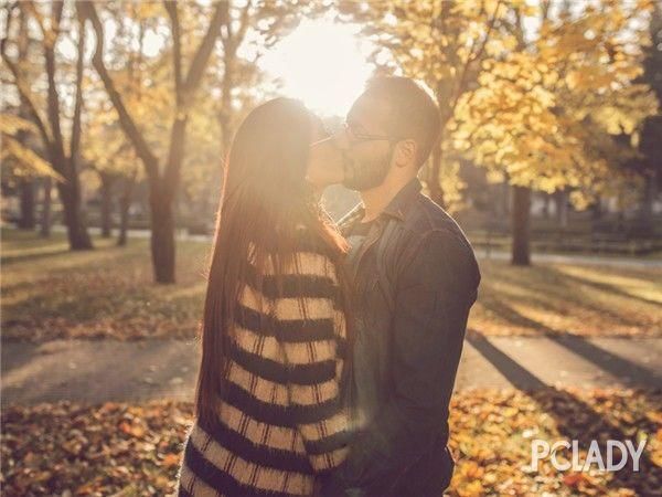 梦见爱人出轨是什么预兆 预示着情感变化