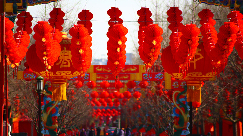 北京累计接待游客近千万!这些景点最热门→ 北京累计接待游客近千万!这些景点最热门→