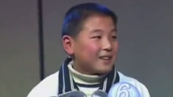 武磊13岁采访走红: 希望自己身价7000万美元