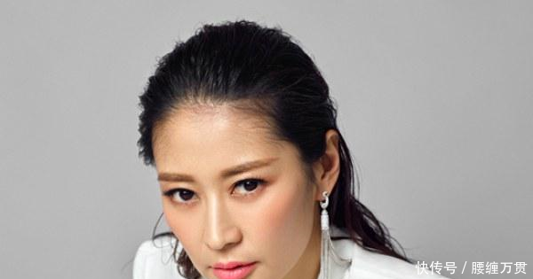 《黑洞》中藏着四位国家一级演员,黄渤马伊璃