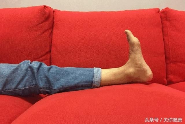 年轻人也要防血栓发生,简单的踝泵运动助全家
