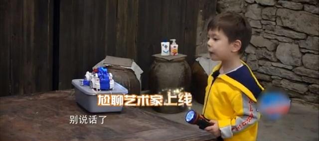 嗯哼尬聊镰刀龙,无意中透露出心上人,顺带吐槽