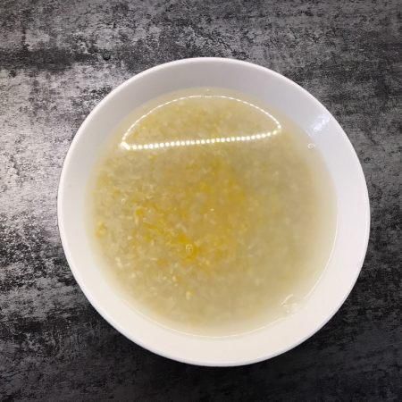 宝宝辅食香菇鸡肉粥,大米吸足了香菇和鸡肉的