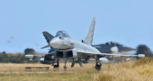 鸭式布局飞机的劣势是什么