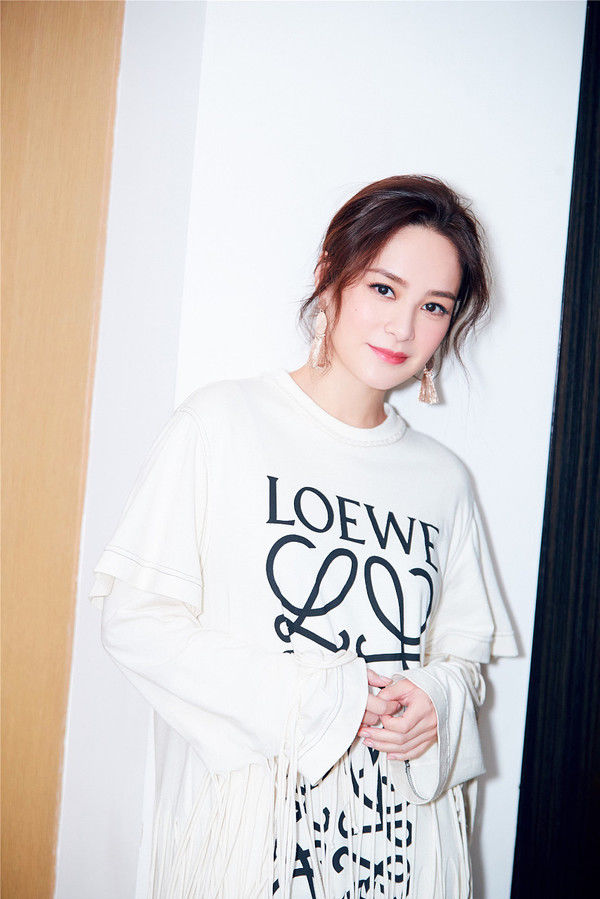 阿娇婚纱照曝光?短发的许玮宁美过高俊熙!更