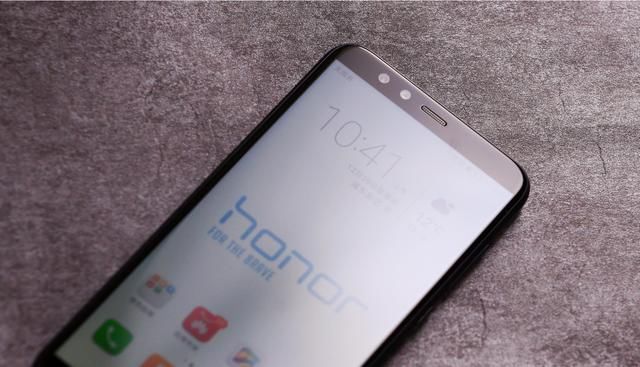 青春如此美好华为荣耀9青春版评测