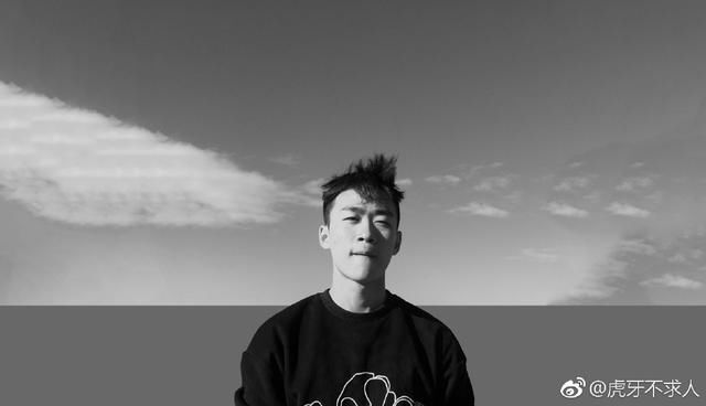 虎牙主播吃鸡开挂被封号10年,水友:技术是蛇哥