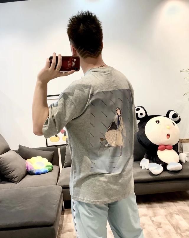 巴黎世家Balenciaga 双面人像印花T恤