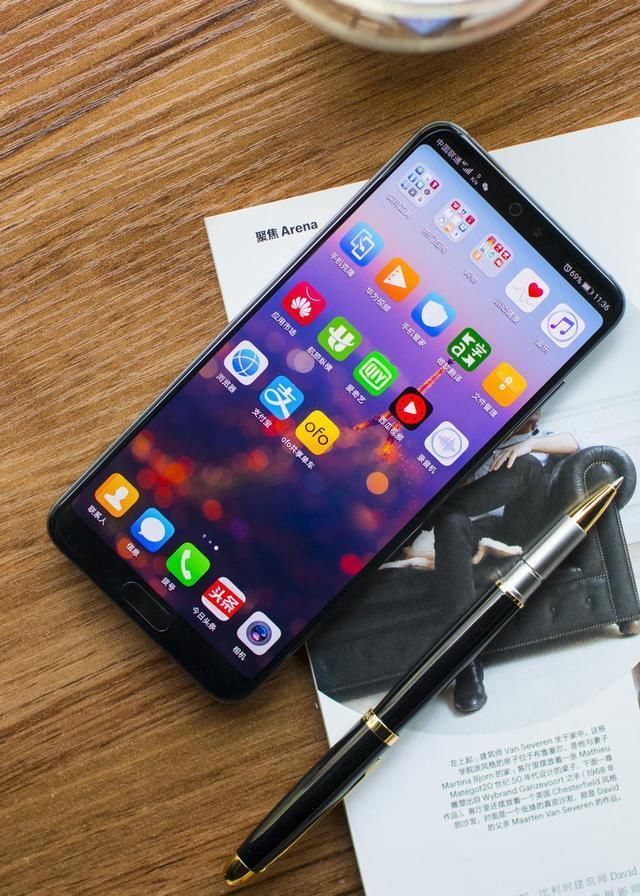 华为手机款式多,千万别盲目,首选这3款不会错