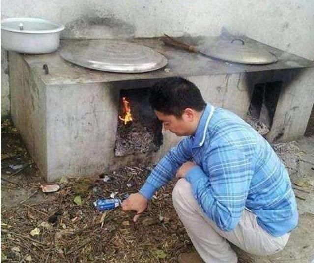 明星回乡大盘点,李湘墨镜不离身, 刘强东赵丽颖