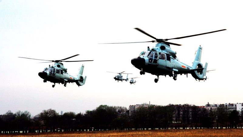 跟海空先锋上天下海——走进海军舰载直升机部队 跟海空先锋上天下海——走进海军舰载直升机部队