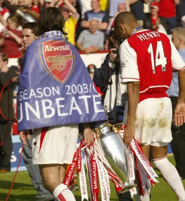 英超历届冠军谁最强?三冠曼联力压不败阿森纳