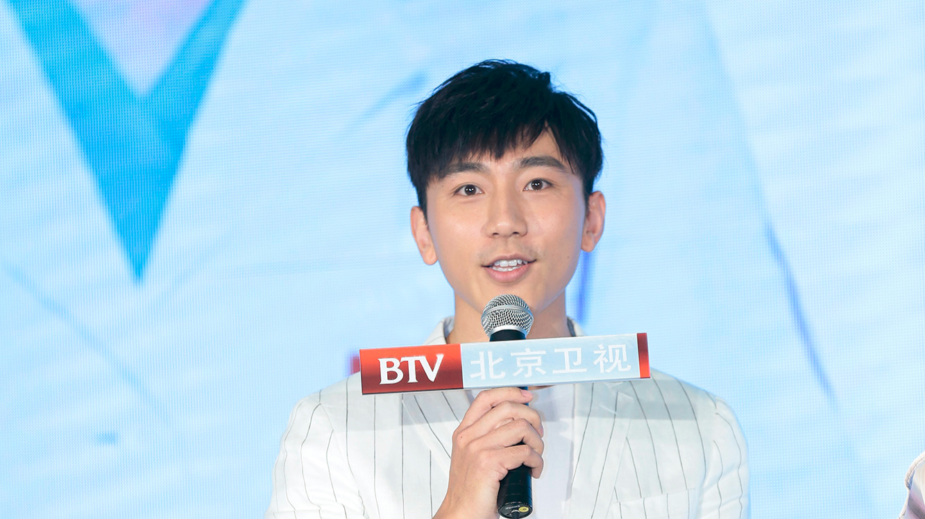 徐乐同出演王珞丹“迷弟” 因爱勤学医术 徐乐同出演王珞丹“迷弟” 因爱勤学医术